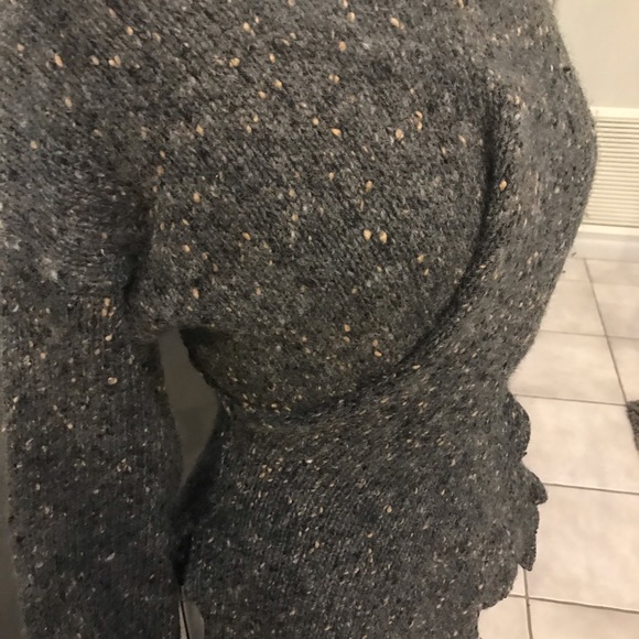 Sweater - Picture 6 of 7